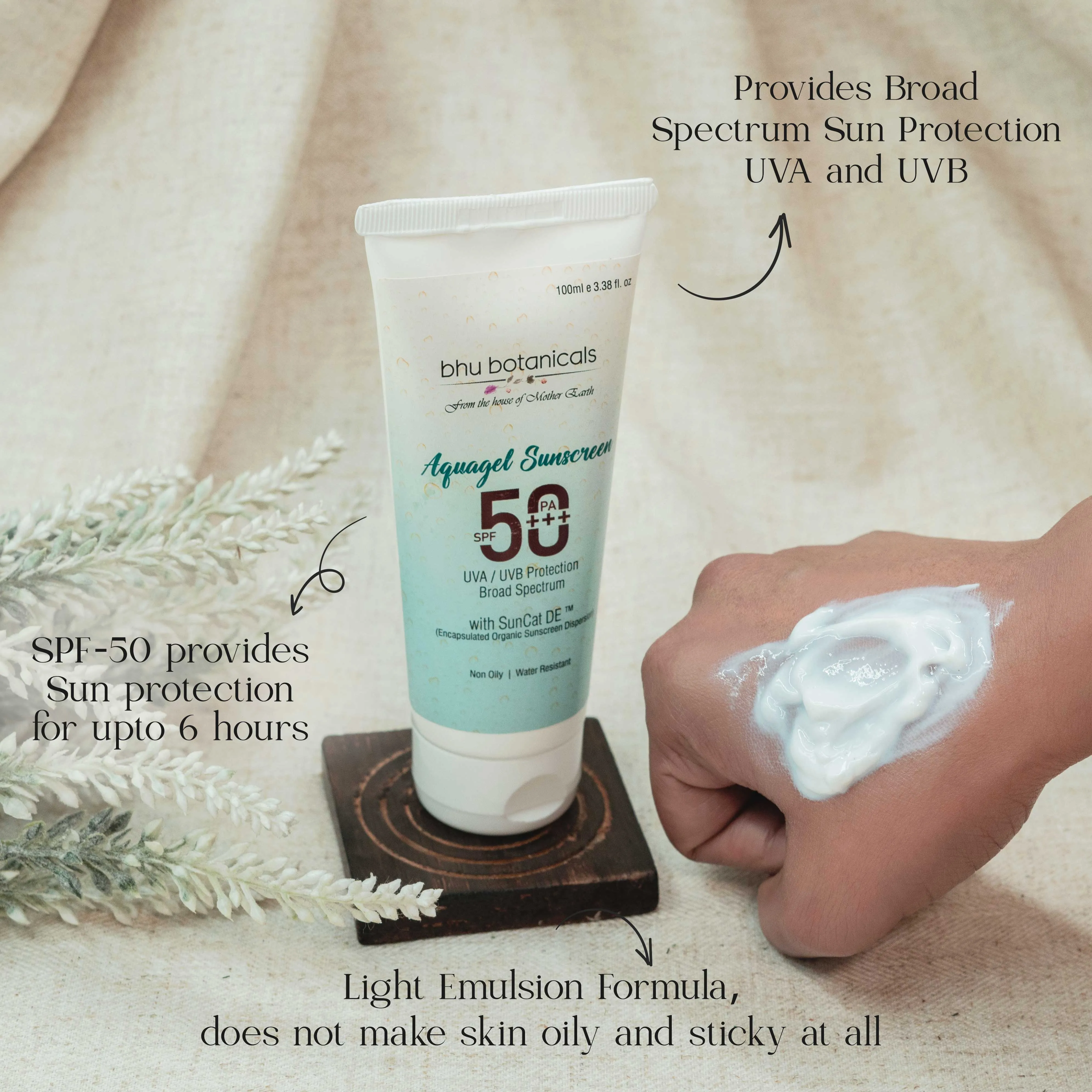 Aquagel Sunscreen SPF-50 PA    (Broad Spectrum Protection UVA/UVB) 100ml