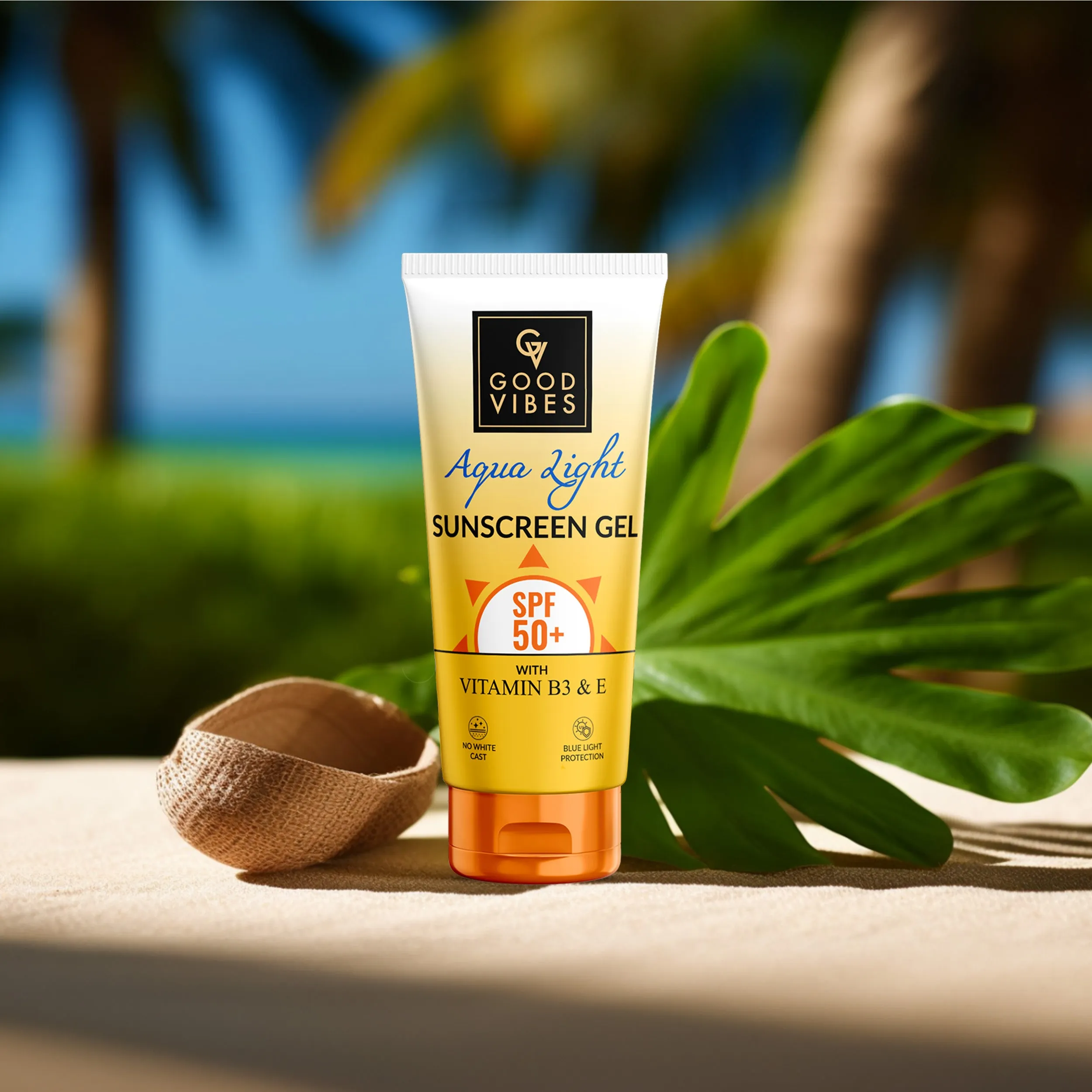 AquaLight Sunscreen SPF 50  (50g) with Vitamin E and Vitamin B3 - Niacinamide