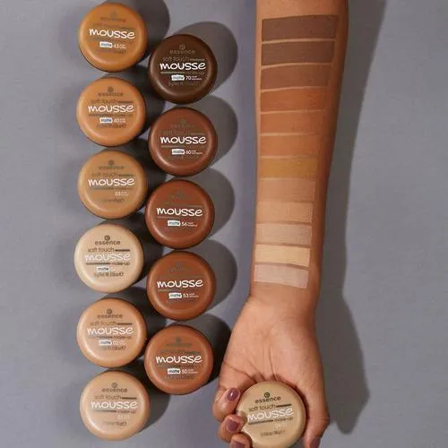 Essence Soft Touch Mousse Make-Up