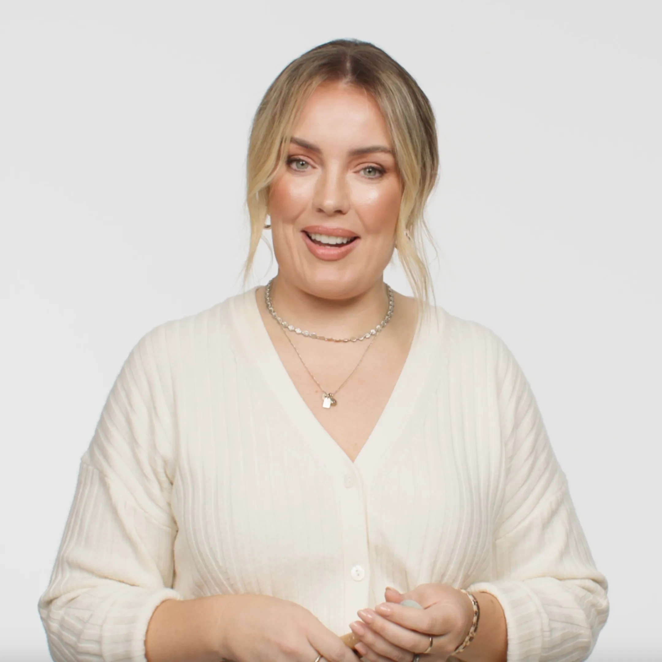 How to: Brow Shaping & Filling