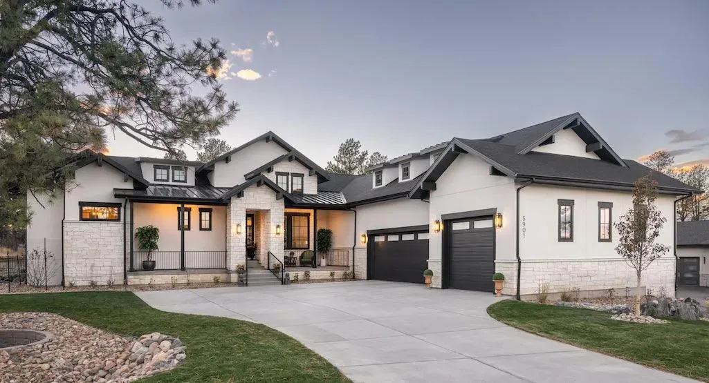 Luxurious 2-Bedroom Home with Spacious Basement and Courtyard Garage