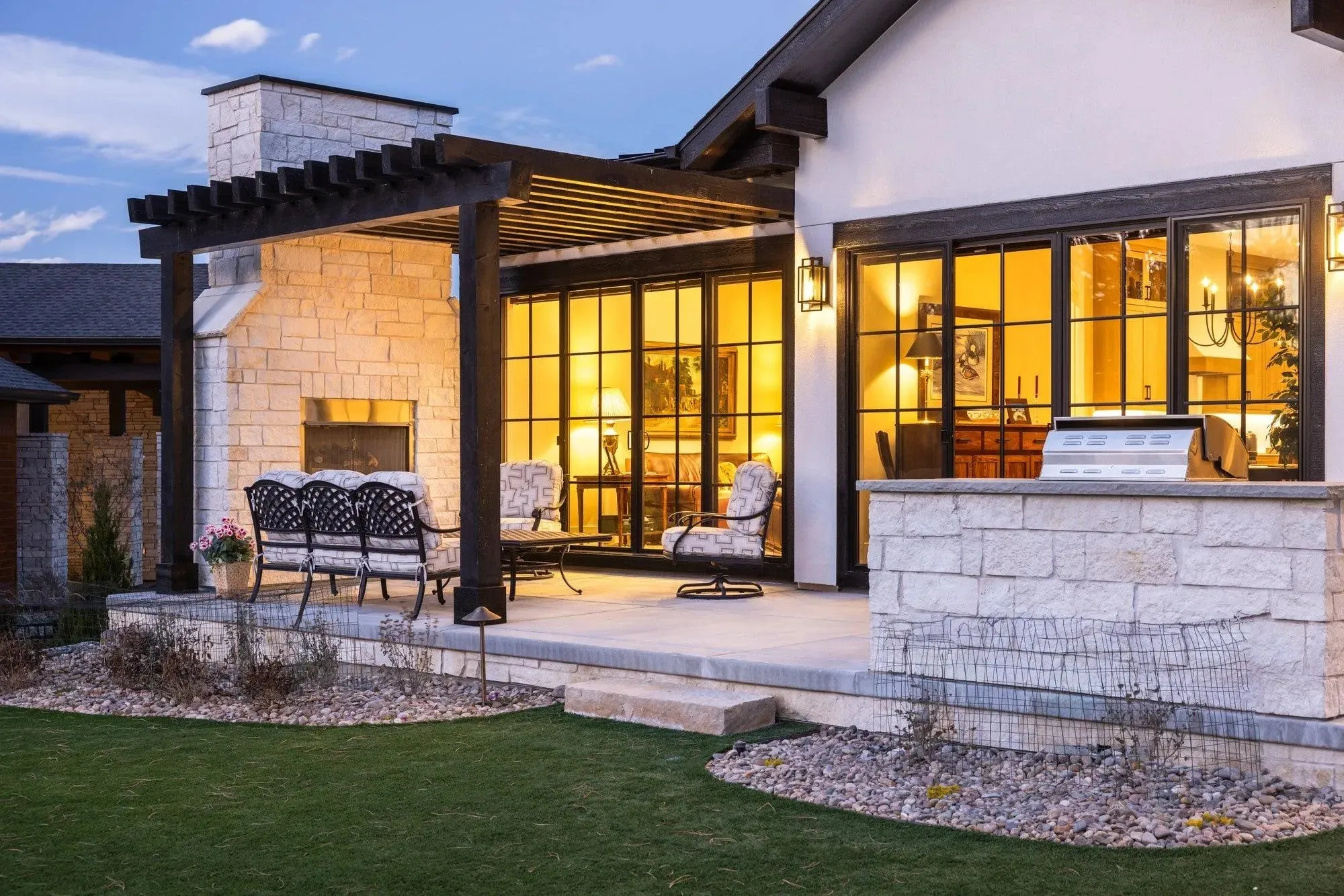 Luxurious 2-Bedroom Home with Spacious Basement and Courtyard Garage
