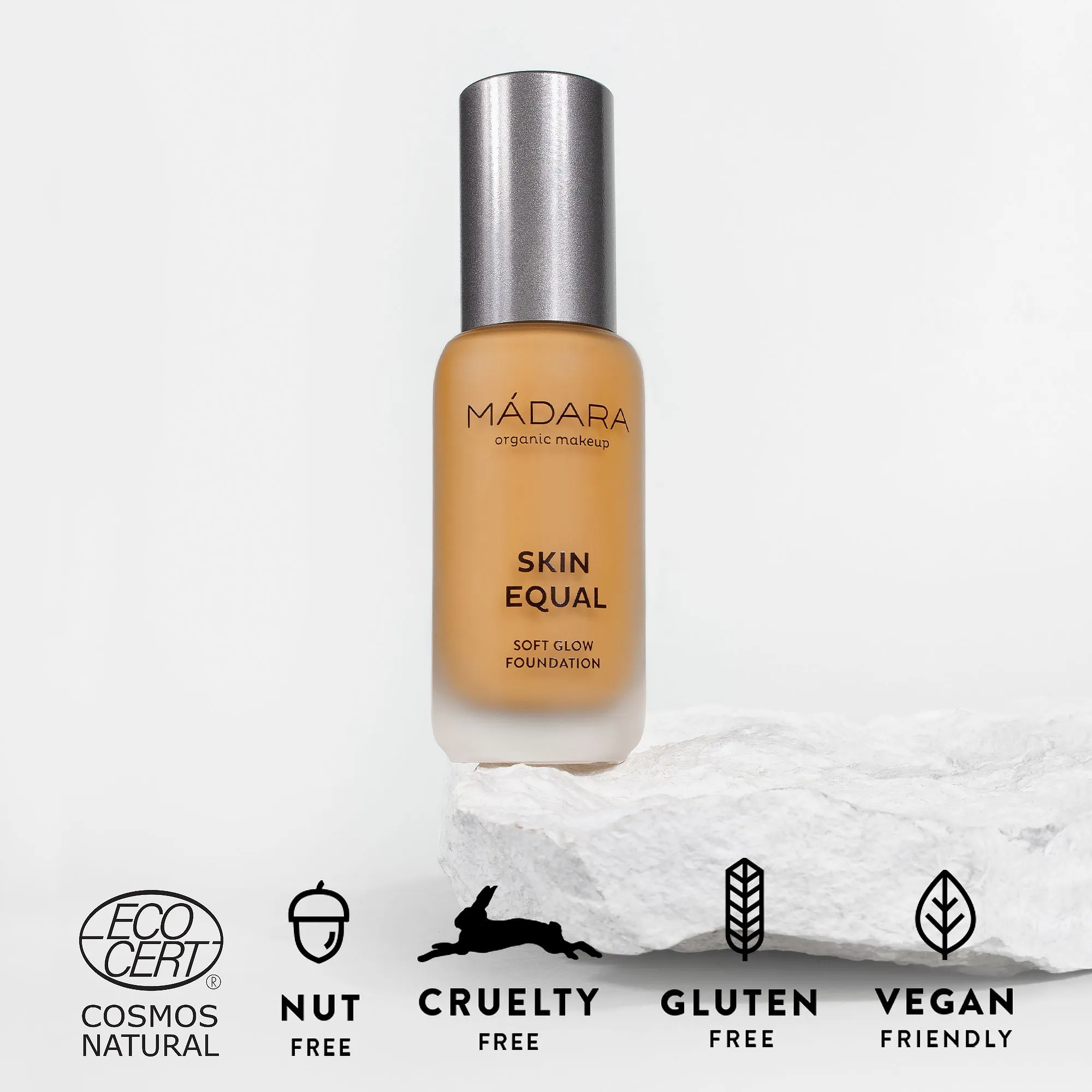 Madara SKIN EQUAL Foundation, #60 OLIVE 30ml