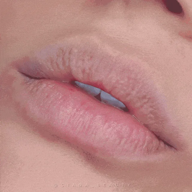 Plump It! Volumising Lip Plumper