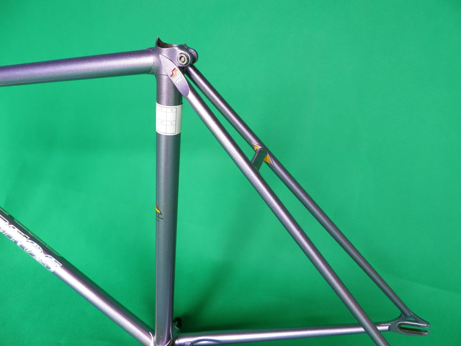 Stratos Light Purple Metallic (50.5cm)